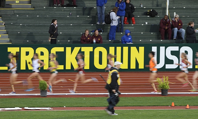 2011NCAA WestThur-019.JPG - 2011 NCAA West Preliminary Track and Field, May 26-28, Hayward Field, Eugene, OR.